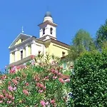 Casa Camelie 度假居 *