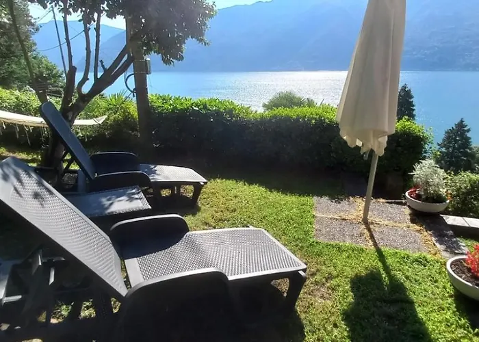 펜션 Casa Camelie Pino Lago Maggiore