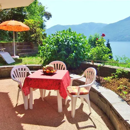 Casa Camelie * Pino Lago Maggiore